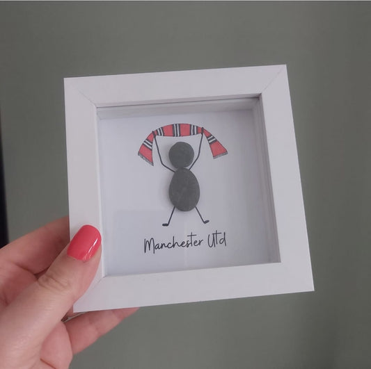 Manchester Utd – Framed Pebble Art