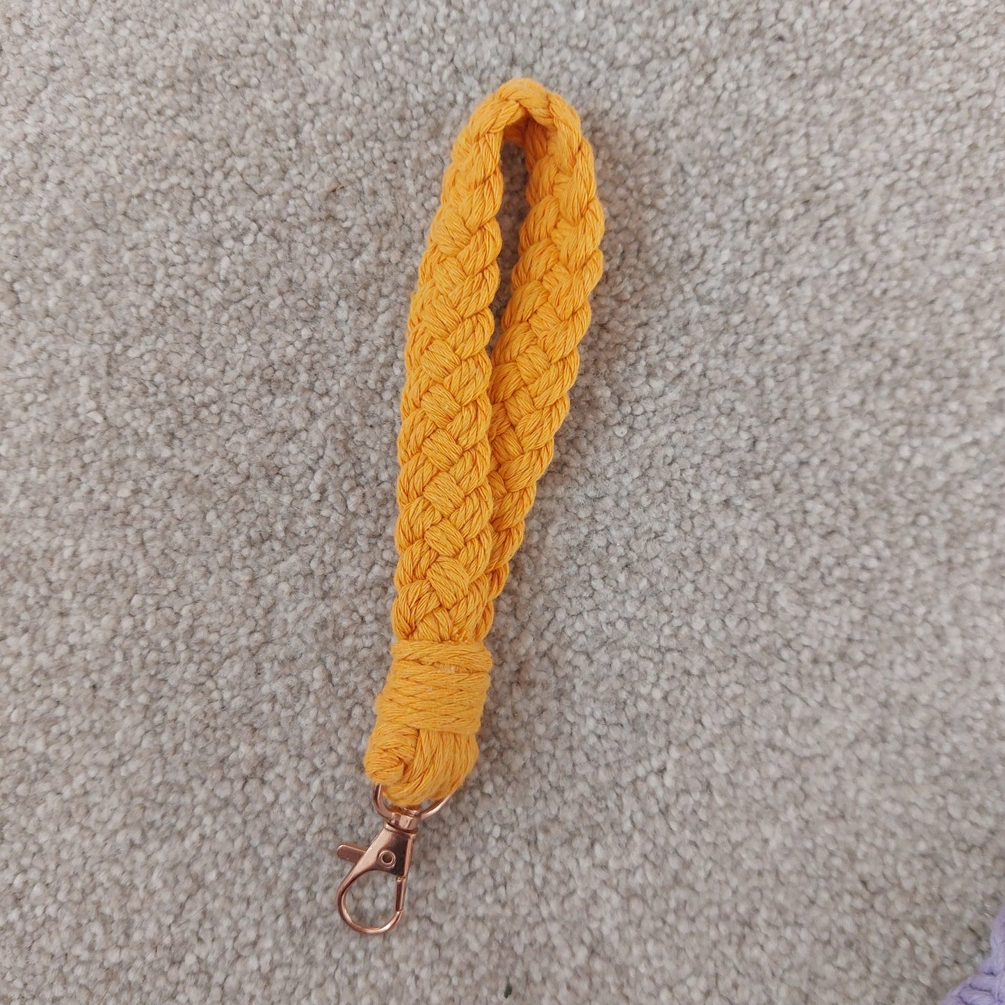 Hand-knotted wristlet