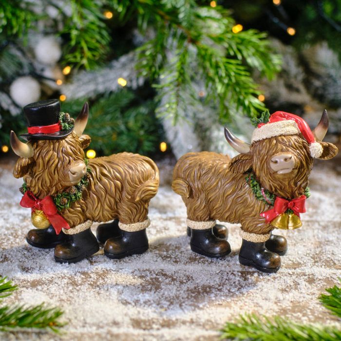 CHRISTMAS RESIN HIGHLAND COW WITH BOOTS, SANTA HAT AND SCARF ORNAMENT