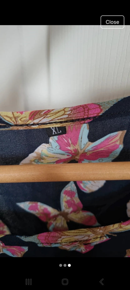 Butterfly top Women's