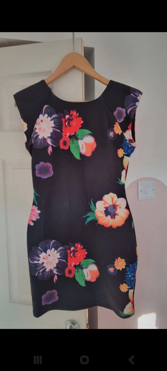 Summer Dress Size 12, New with tags