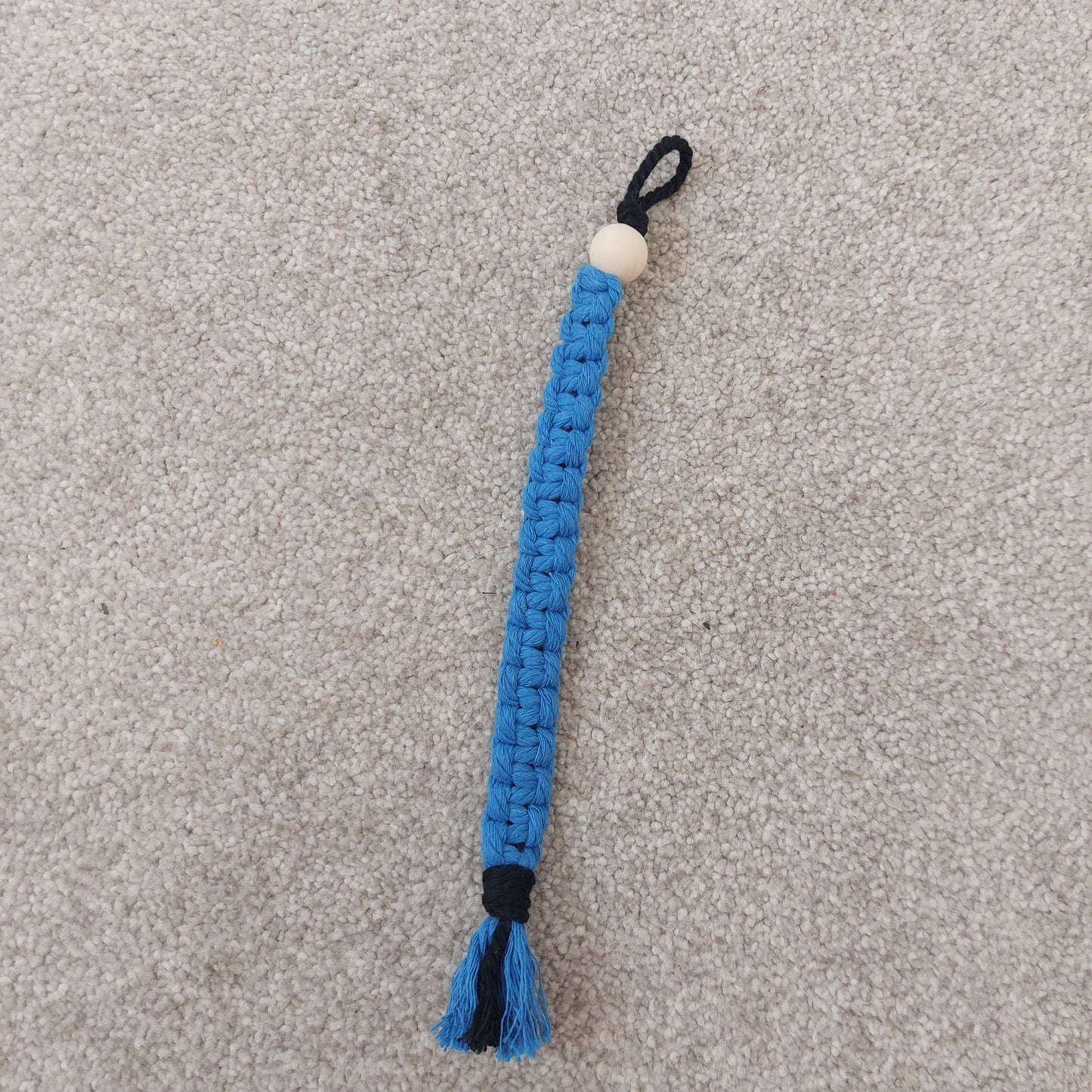 Hand-knotted macrame bookmark