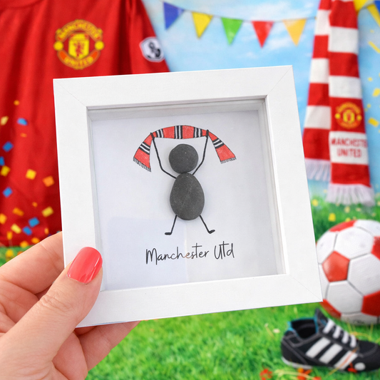 Manchester Utd – Framed Pebble Art