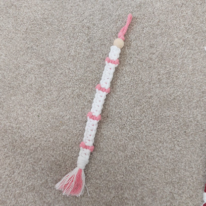 Hand-knotted macrame bookmark